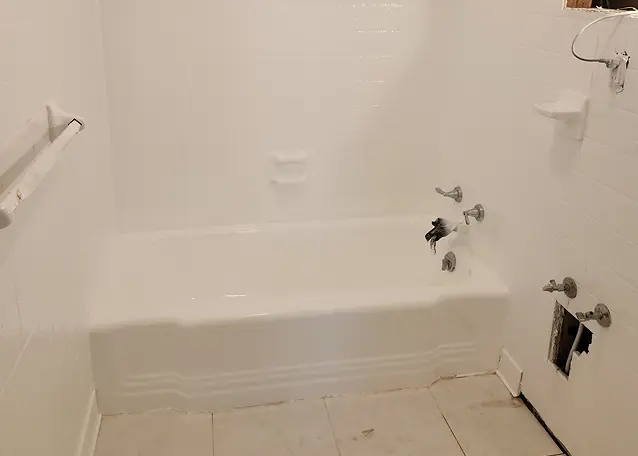 Proven craftsmanship in every professional bathtub and tile reglazing