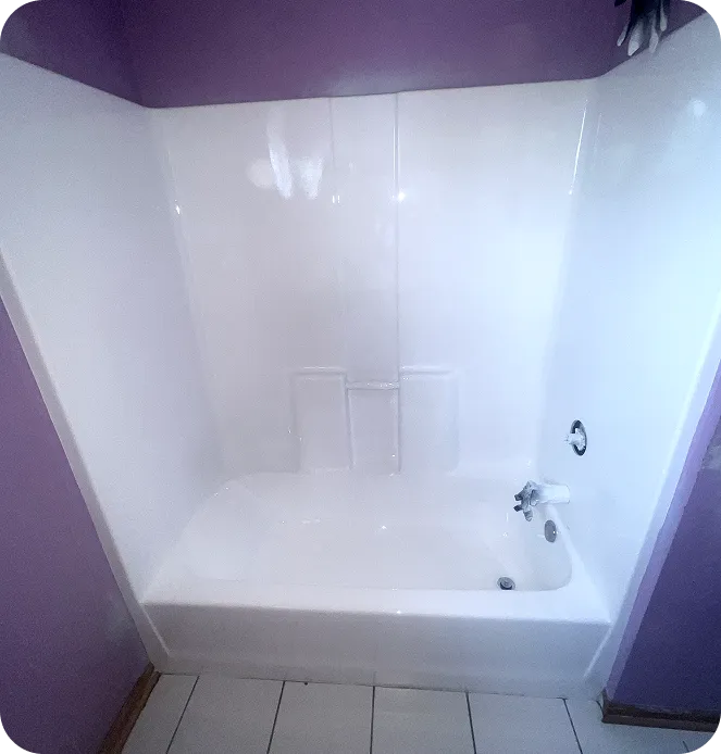 Get a free price estimate for bathtub reglazing services in New York"